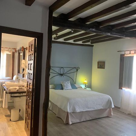 El Jardin Del Laurel Hotel Candelario Bagian luar foto