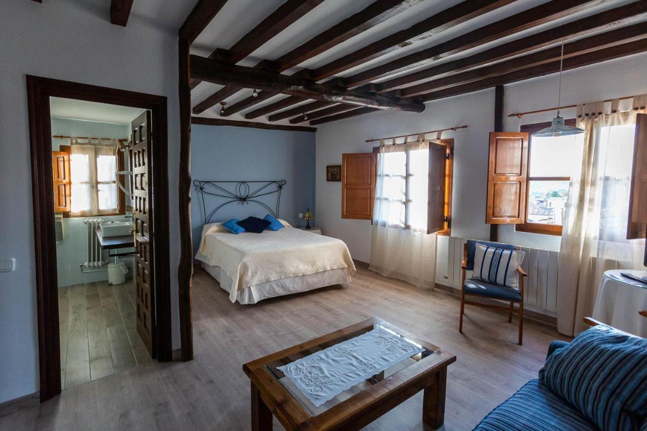 El Jardin Del Laurel Hotel Candelario Ruang foto